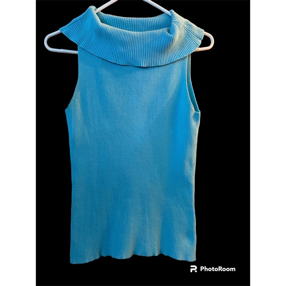 👚✨Pierre Cardin Cowl-neck sleeveless sweater. 3 tops for $20
